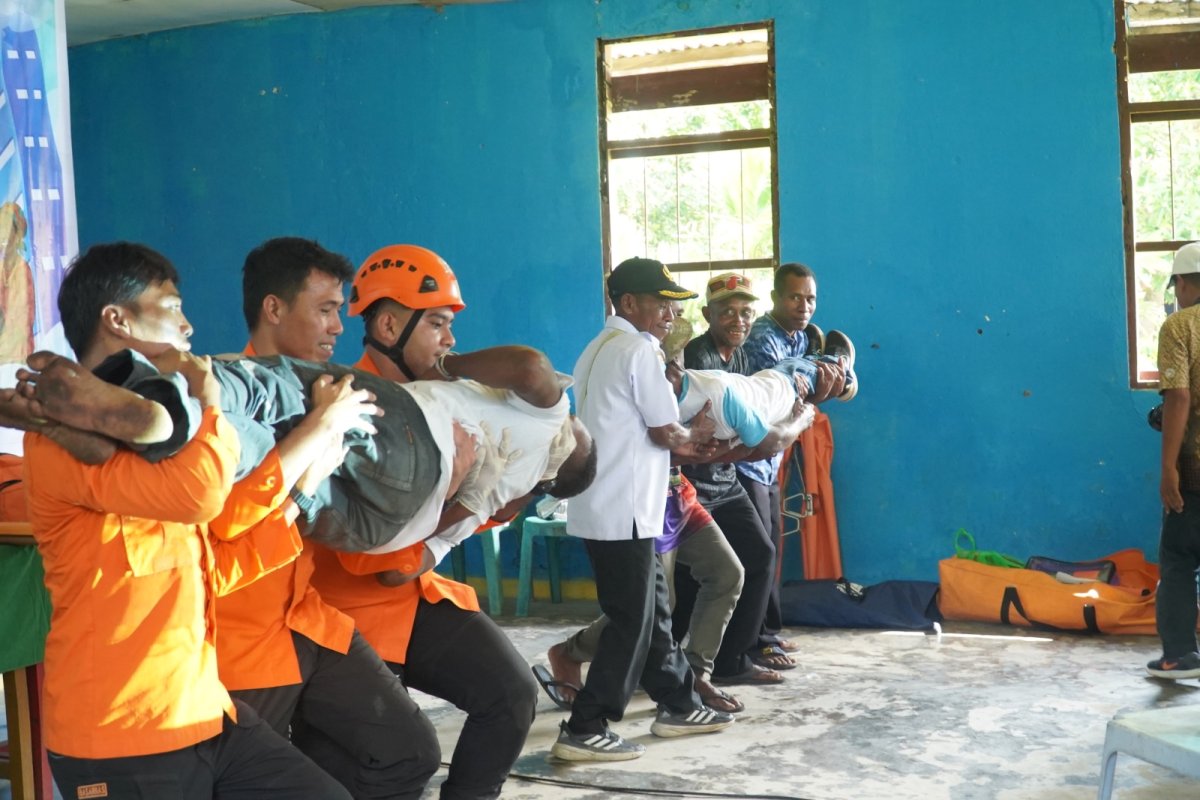 Kilang Kasim Dorong Kampung Seget Jadi Pelopor Pesisir Tanggap Bencana di Kabupaten Sorong