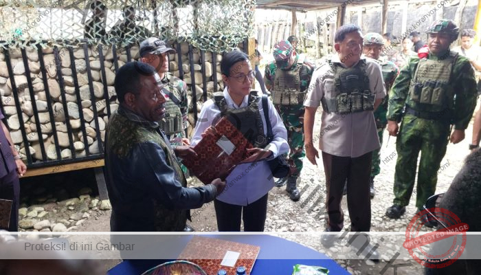 Menkeu dan Menhan Kunjungi Nduga, Dengarkan Suara Rakyat