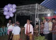 Vikep Ruteng dan Pimpinan Lintas Agama Lepas Balon Pembuka Tiga Momen Berahmat di Kevikepan Reo
