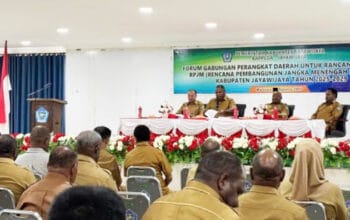 Pemkab Jayawijaya Libatkan Akademisi Sosialisasikan Rancangan Awal RPJMD 2025-2030