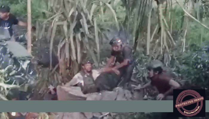 Enam Prajurit TNI Evakuasi Guru dan Warga Saat Kerusuhan di Elelim