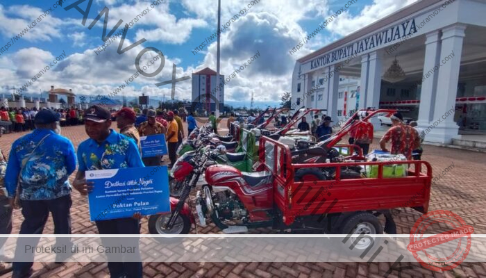 Sinergi Pemda dan BI, Petani Jayawijaya Terima Bantuan Alat untuk Dorong Produktivitas