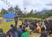 Gubernur Papua Pegunungan Salurkan Beras 2 Ton bagi Pengungsi Malagai