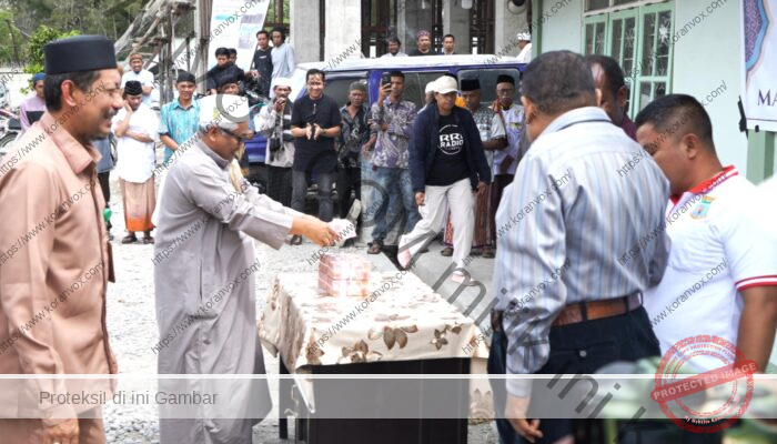 Gubernur John Tabo Sumbang Rp 1 Miliar  Pribadi dan Rp 500 Juta Pemprov ke Masjid Al Mustaqim Jibama