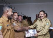 Gubernur Papua Pegunungan Serahkan DPA 2026, OPD Diminta Langsung Jalankan Program