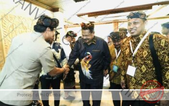 Gubernur Papua Pegunungan John Tabo Hadiri Kegiatan BPK RI di Bali
