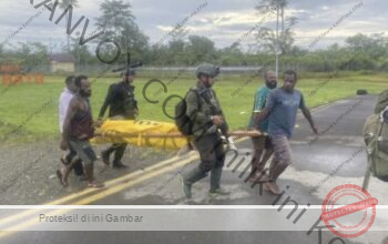 Bandara Korowai Diamankan, Jenazah Dua Pilot Smart Air Dievakuasi ke Timika