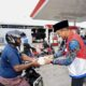 Pertamina Patra Niaga Papua Maluku Bagikan Takjil Gratis di 15 SPBU Bagi Masyarakat Papua Barat dan Papua Barat Daya